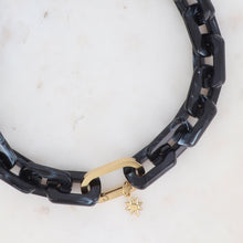 Charger l'image dans la galerie, COLLIER Dame résine rectangulaire et étoile acier doré