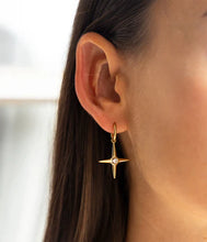 Charger l'image dans la galerie, BOUCLES D'OREILLES Dame "Isidore" ZAG SEM26894-01WHT