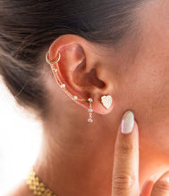 Charger l'image dans la galerie, BOUCLES D'OREILLES Dame "AGEHA" ZAG SEX26988-00WHT