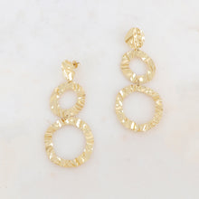 Charger l&#39;image dans la galerie, BOUCLES D&#39;OREILLES Dame pendantes ondulées  martelés  IKITA
