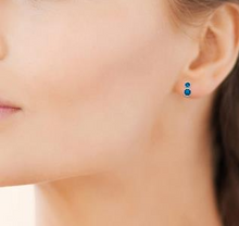 Charger l&#39;image dans la galerie, BOUCLES D OREILLES Femme ARGENT RHODIE OXYDES BLEUS
