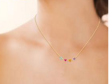 Charger l&#39;image dans la galerie, COLLIER Enfant PLAQUE OR COEURS EMAILLES
