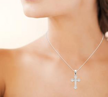 Charger l&#39;image dans la galerie, PENDENTIF Dame Croix argent
