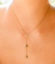 Charger l&#39;image dans la galerie, Collier Dilys Acier doré et oz ZAG SNM24428-01WHT
