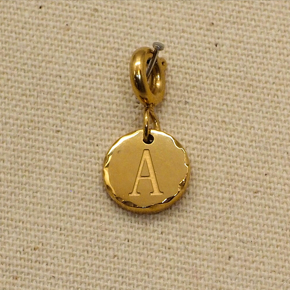 CHARM'S acier doré BOHM lettre M  BS01260.A